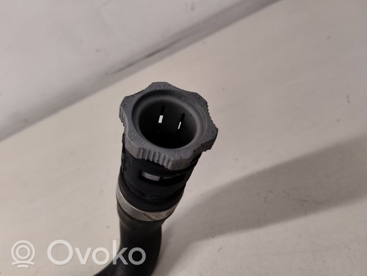 Volvo C30 Moottorin vesijäähdytyksen putki/letku 3M5H18K582NF