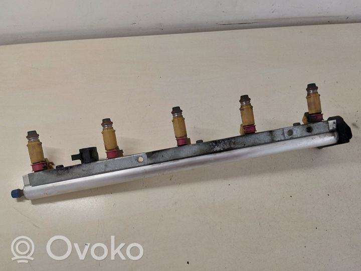 Volvo C30 Fuel injectors set 