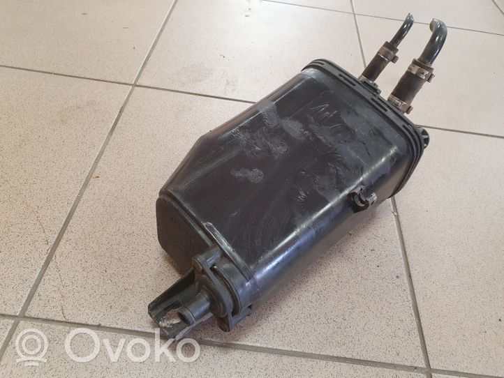 Audi A8 S8 D2 4D Serbatoio a carbone attivo per il recupero vapori carburante 4D0201801