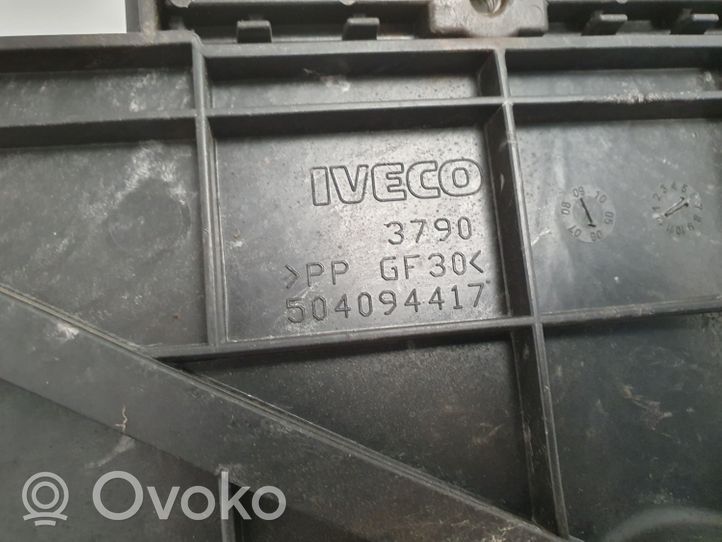 Iveco Daily 3rd gen Vassoio batteria 504094417