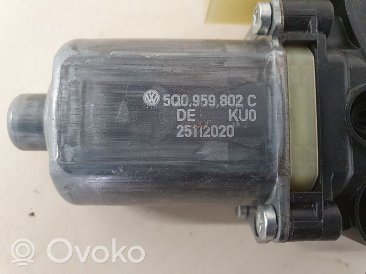 Audi Q2 - Front door window regulator motor 5Q0959802C