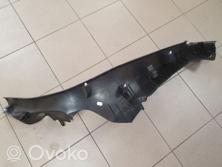 Audi Q2 - Rivestimento inferiore laterale del sedile posteriore 81A867767