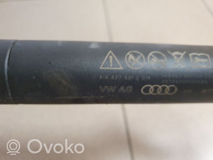 Audi Q2 - Takaluukun tuen kaasujousi 81A827851C