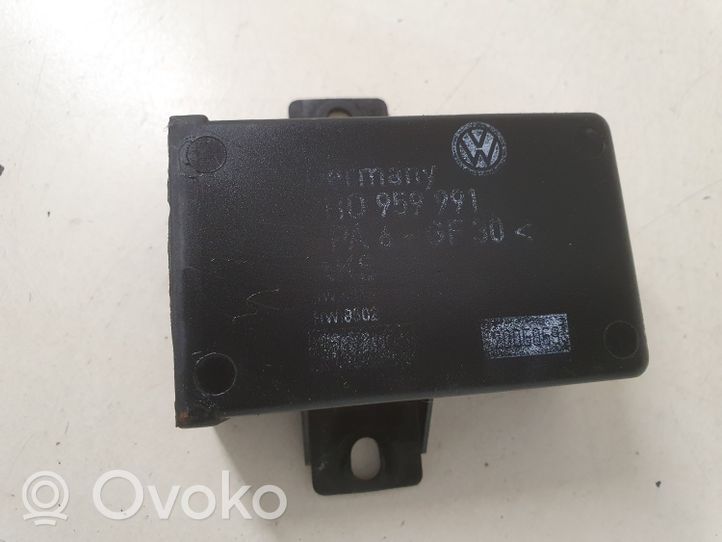 Volkswagen Multivan T5 Oven ohjainlaite/moduuli 7H0959991