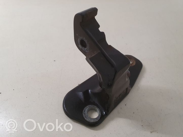 Volkswagen Multivan T5 Front door lower hinge 