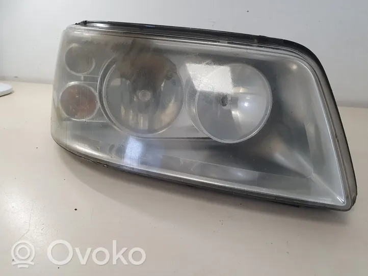 Volkswagen Multivan T5 Lampa przednia 7H1941016L