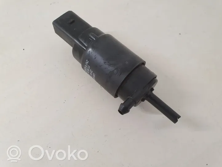 Mercedes-Benz Vito Viano W639 Pumpe Scheibenwaschanlage A0008605826