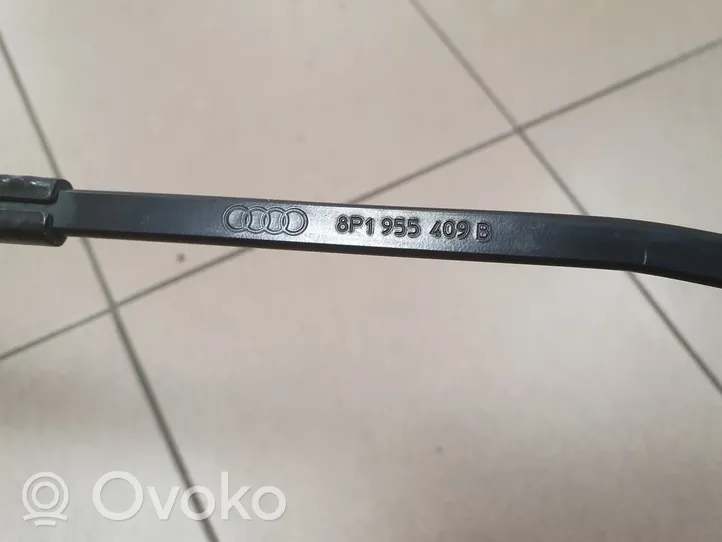 Audi A3 S3 8P Front wiper blade arm 8P1955409B