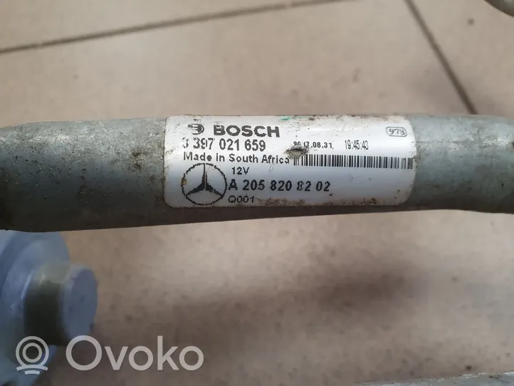 Mercedes-Benz C W205 Valytuvų mechanizmo komplektas A2058208202