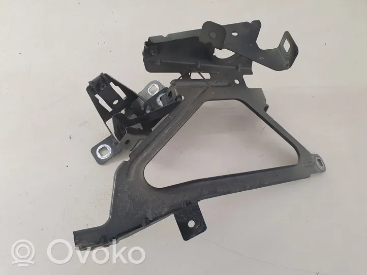 BMW 7 F01 F02 F03 F04 Soporte de montaje del guardabarros 7184179