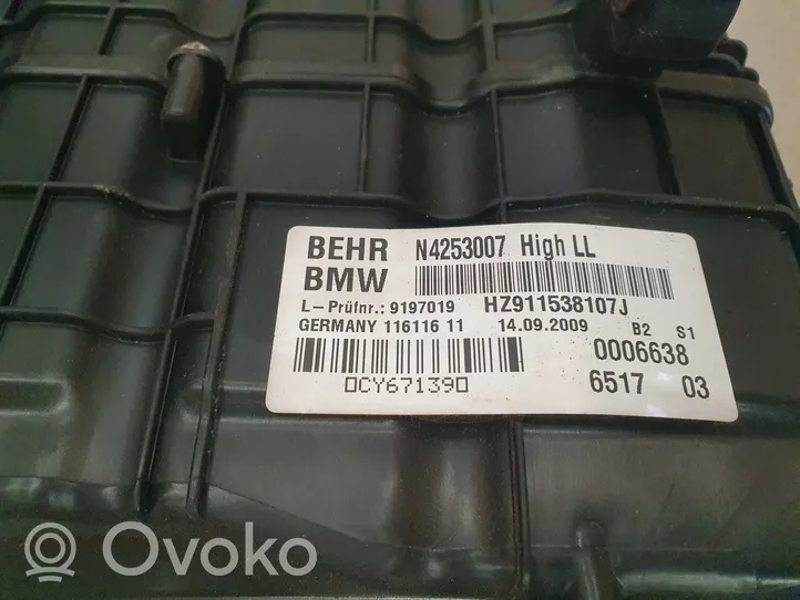 BMW 7 F01 F02 F03 F04 Montaje de la caja de climatización interior 9197019