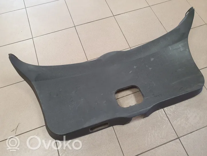 Toyota Auris 150 Garniture de couvercle de coffre arriere hayon 6478002010