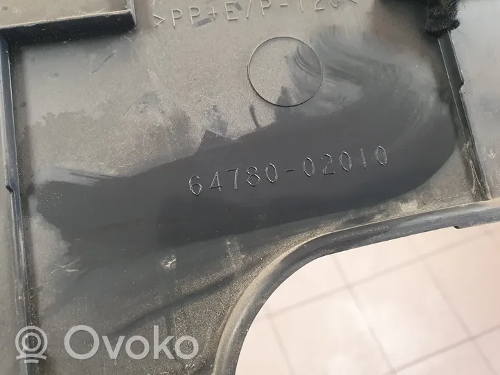 Toyota Auris 150 Takaluukun alaosan verhoilu 6478002010