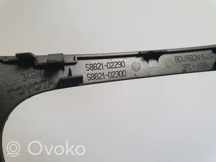 Toyota Auris 150 Vaihteenvalitsimen kehys verhoilu muovia 5882102290