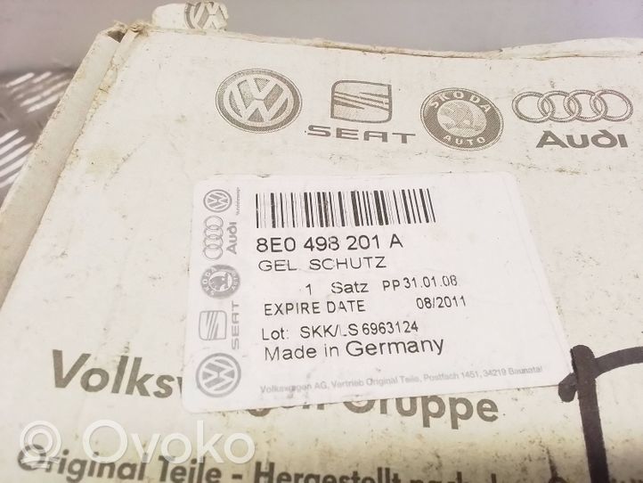 Audi A4 S4 B6 8E 8H Vetoakseli sisempi vakionopeusnivelen kumisuojus 8E0499201A