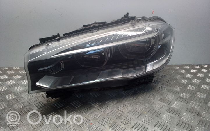 BMW X5 F15 Lampa przednia 8738673