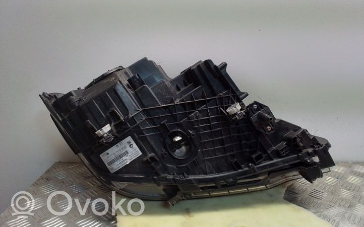 BMW 5 G30 G31 Передняя фара 7439209