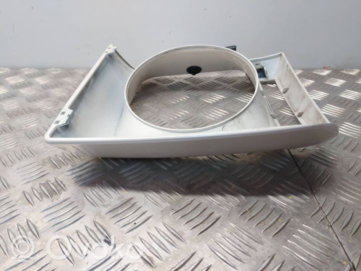 Mercedes-Benz G W463 Listwa pod lampę przednią A4638840174