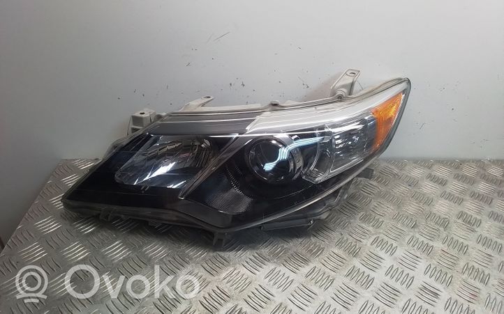 Toyota Camry Phare frontale 209222B