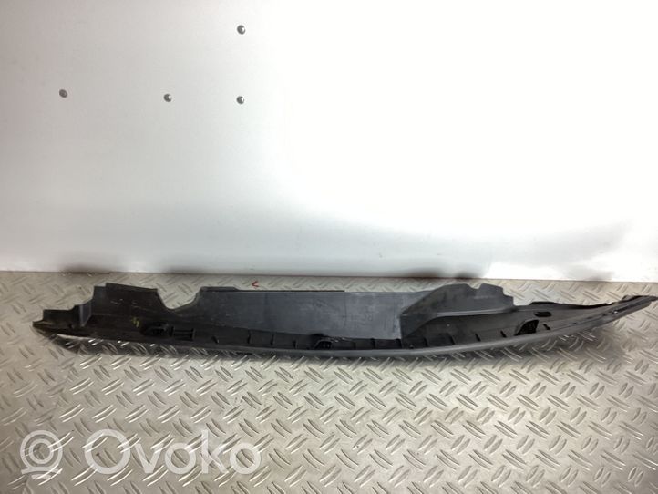 Lexus RC Moldura del borde del guardabarros 5380824010