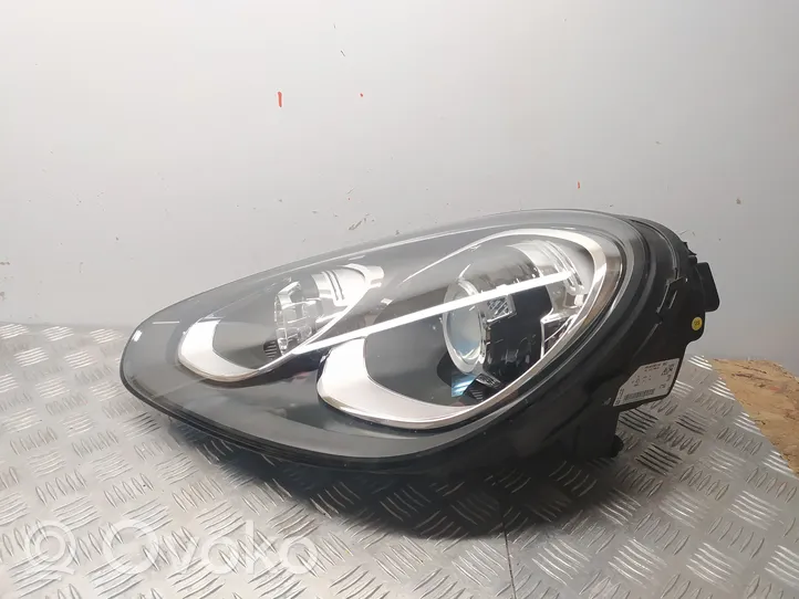 Porsche Cayenne (92A) Lampa przednia 7P5941031CQ