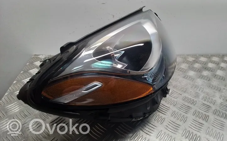 Mercedes-Benz C AMG W205 Lampa przednia A2059067002