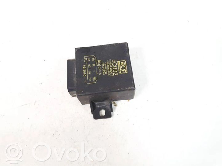 5c002 Dodge Magnum Relais de derivation remorque, 35.00 € OVOKO