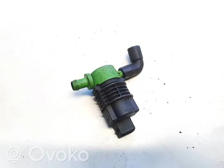 Mercedes-Benz C W203 Solenoidinis vožtuvas 0004703893