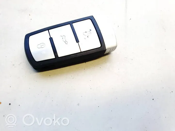 Volkswagen PASSAT B6 Ключ / карточка зажигания 
