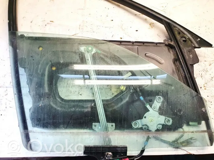 Audi A6 S6 C4 4A Etuoven ikkunalasi, neliovinen malli 