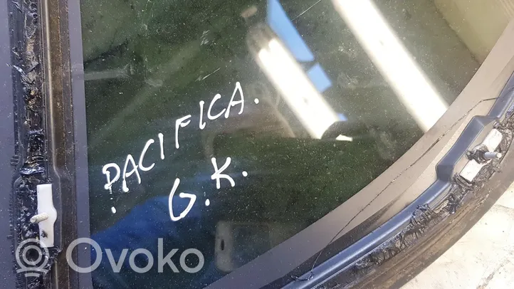 Chrysler Pacifica Szyba karoseryjna tylna 