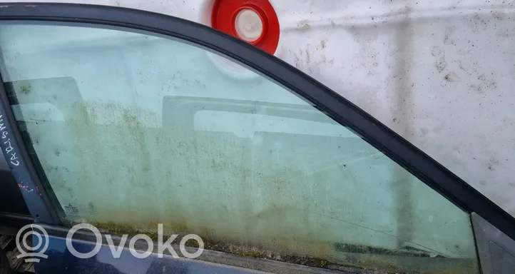 Mitsubishi Carisma Vetro del finestrino della portiera anteriore - quattro porte 