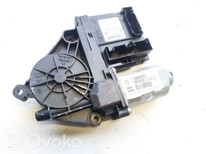 Volkswagen Touran I Moteur de lève-vitre de porte avant 1t0959701