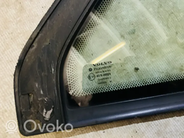 Volvo 850 Fenêtre latérale avant / vitre triangulaire 