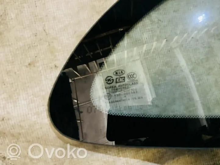 KIA Rio Rear side window/glass 