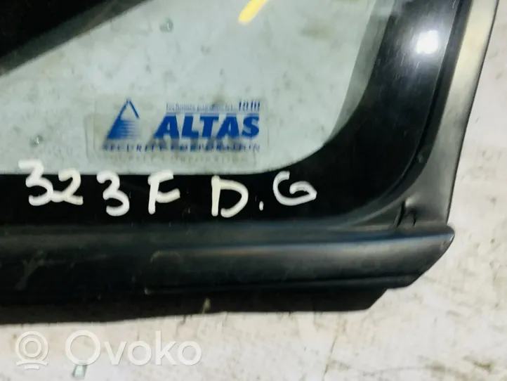 Mazda 323 F Aizmugurējais virsbūves sānu stikls 