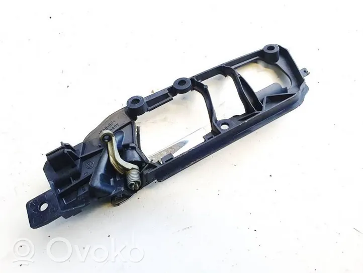 Volkswagen Polo Iekšējais atvēršanas rokturītis 6q0837174d