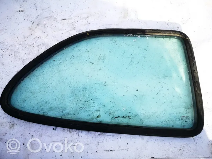Ford Fiesta Rear side window/glass 