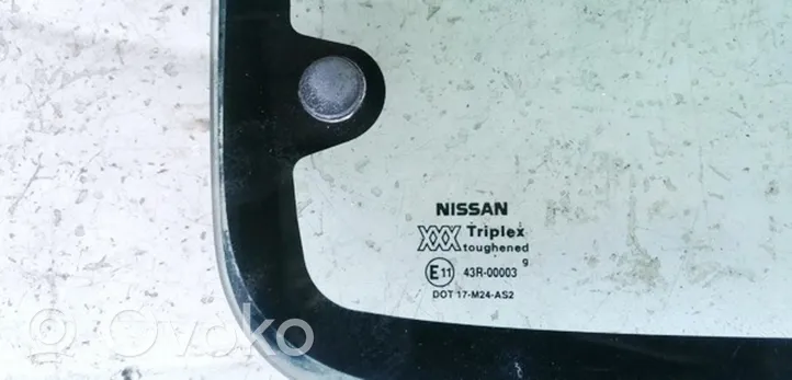 Nissan Micra Takasivuikkuna/-lasi 