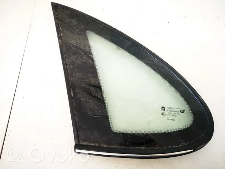 Opel Vectra B Rear side window/glass 90464357