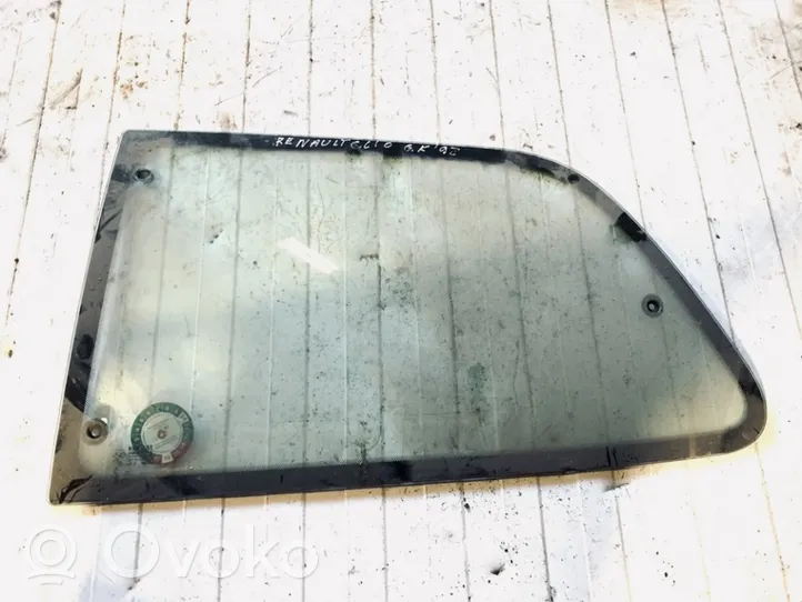 Renault Clio I Rear side window/glass 