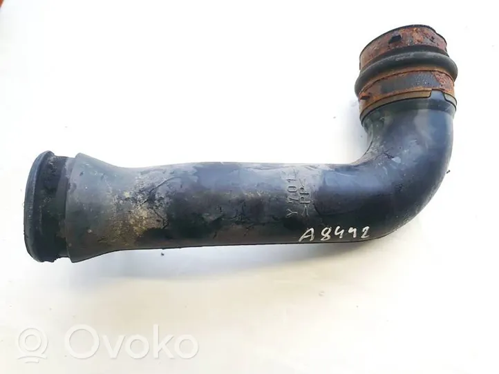 Mazda 323 Tube d'admission d'air y701