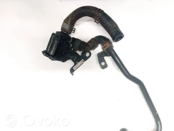 Audi A3 S3 8V Pompe de circulation d'eau 5Q0121599Q