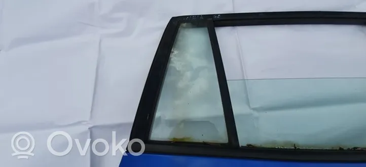 Mazda Premacy Fenêtre latérale vitre arrière 