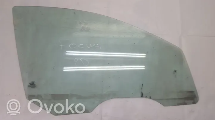 Ford Focus Front door window glass four-door 