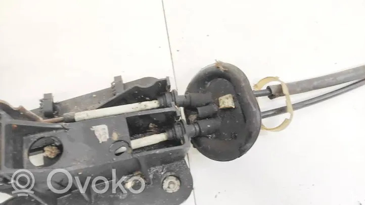 Citroen C4 I Gear shift cable linkage 