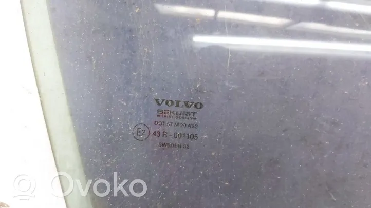 Volvo S60 Front door window glass four-door 