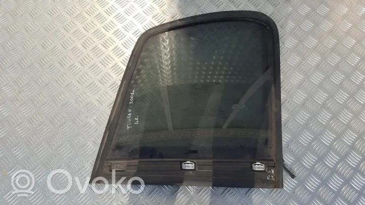 Volkswagen Touran I Fenêtre latérale avant / vitre triangulaire 1t0845041