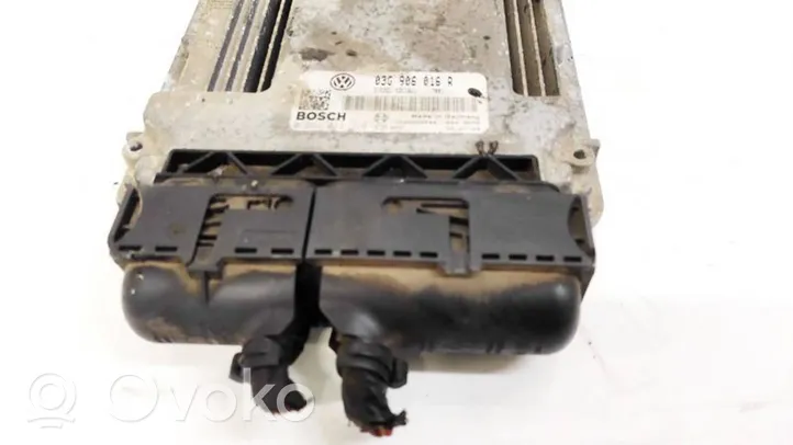 Volkswagen Golf Plus Calculateur moteur ECU 03G906016R