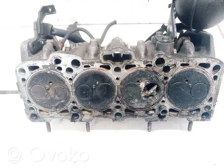 Skoda Octavia Mk1 (1U) Głowica silnika 038103373E
